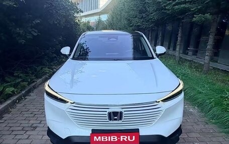 Honda Vezel, 2023 год, 1 869 000 рублей, 2 фотография