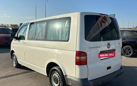 Volkswagen Transporter T5 рестайлинг, 2003 год, 620 000 рублей, 3 фотография