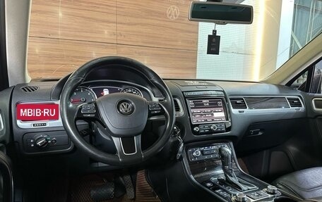 Volkswagen Touareg III, 2016 год, 2 499 990 рублей, 7 фотография