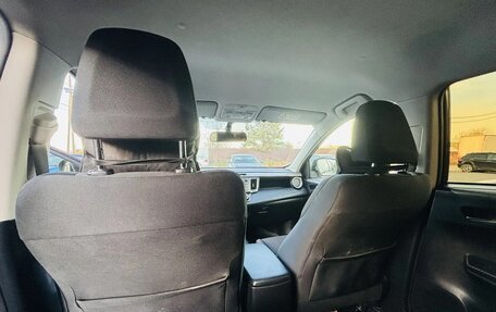 Toyota RAV4, 2012 год, 1 850 000 рублей, 6 фотография