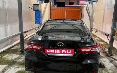 Toyota Camry, 2021 год, 3 150 000 рублей, 3 фотография