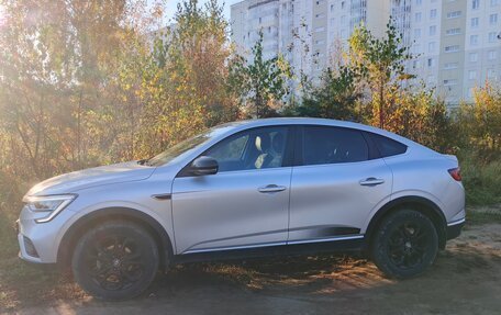 Renault Arkana I, 2021 год, 2 500 000 рублей, 3 фотография