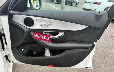 Mercedes-Benz C-Класс, 2018 год, 1 600 000 рублей, 27 фотография