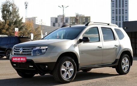 Renault Duster I рестайлинг, 2014 год, 1 059 000 рублей, 2 фотография