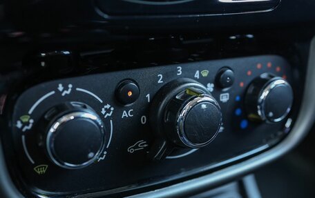Renault Duster I рестайлинг, 2014 год, 1 059 000 рублей, 19 фотография