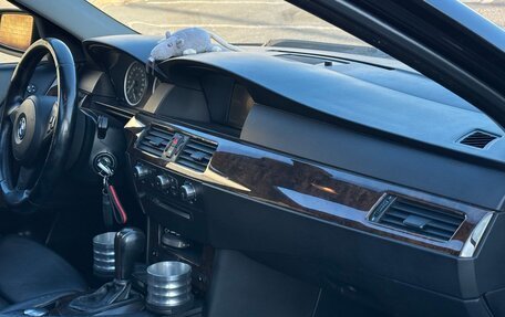 BMW 5 серия, 2005 год, 999 999 рублей, 12 фотография