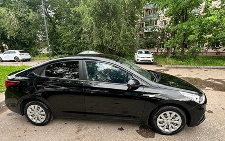Hyundai Solaris II рестайлинг, 2017 год, 1 155 000 рублей, 4 фотография