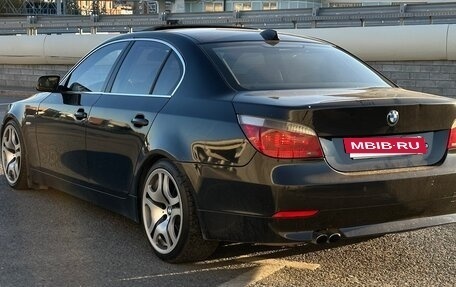 BMW 5 серия, 2005 год, 999 999 рублей, 15 фотография