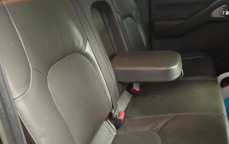 Nissan Navara (Frontier), 2008 год, 1 350 000 рублей, 10 фотография