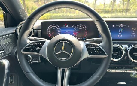 Mercedes-Benz A-Класс, 2023 год, 1 530 000 рублей, 12 фотография