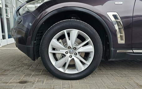 Infiniti FX II, 2013 год, 1 499 000 рублей, 13 фотография