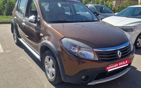 Renault Sandero I, 2013 год, 830 000 рублей, 3 фотография
