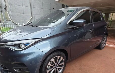 Renault ZOE I рестайлинг, 2021 год, 1 417 000 рублей, 1 фотография