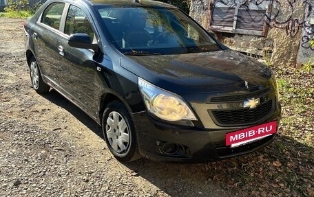 Chevrolet Cobalt II, 2013 год, 490 000 рублей, 2 фотография