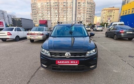 Volkswagen Tiguan II, 2019 год, 2 288 000 рублей, 3 фотография