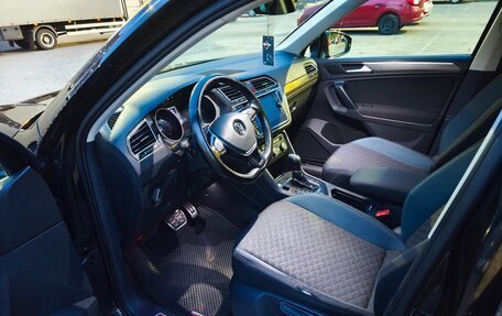 Volkswagen Tiguan II, 2019 год, 2 288 000 рублей, 9 фотография