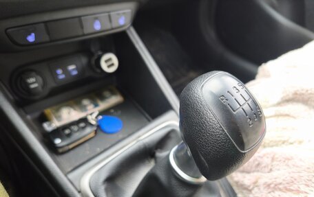 Hyundai Solaris II рестайлинг, 2018 год, 1 240 000 рублей, 7 фотография