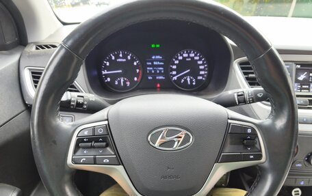 Hyundai Solaris II рестайлинг, 2018 год, 1 240 000 рублей, 9 фотография