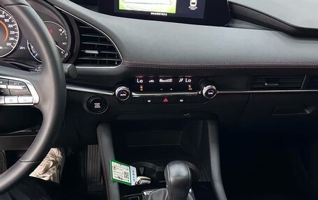 Mazda 3, 2023 год, 1 790 000 рублей, 3 фотография