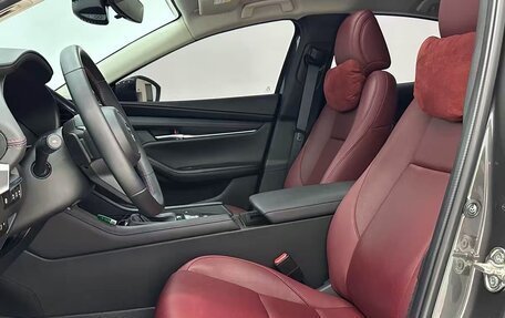Mazda 3, 2023 год, 1 790 000 рублей, 13 фотография