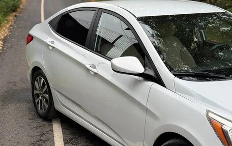 Hyundai Accent IV, 2017 год, 999 999 рублей, 2 фотография