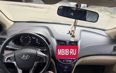 Hyundai Accent IV, 2017 год, 999 999 рублей, 7 фотография