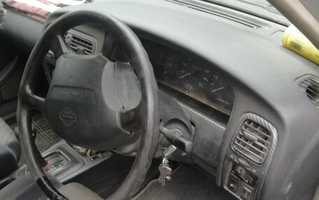 Nissan Primera II рестайлинг, 1995 год, 250 000 рублей, 5 фотография