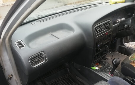 Nissan Primera II рестайлинг, 1995 год, 250 000 рублей, 7 фотография