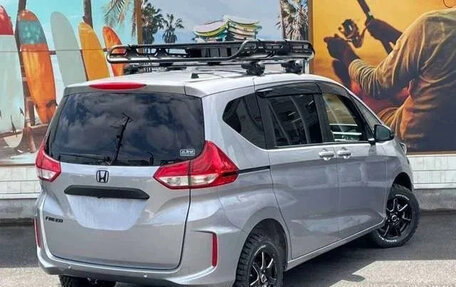 Honda Freed II, 2022 год, 1 278 000 рублей, 5 фотография