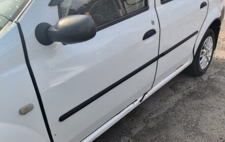 Renault Logan I, 2006 год, 240 000 рублей, 3 фотография
