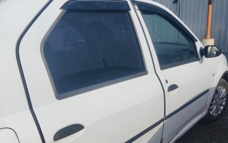 Renault Logan I, 2006 год, 240 000 рублей, 6 фотография