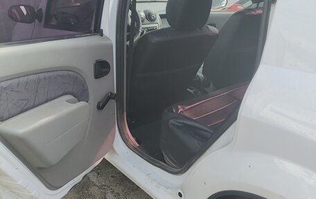 Renault Logan I, 2006 год, 240 000 рублей, 15 фотография