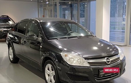 Opel Astra H, 2011 год, 370 000 рублей, 3 фотография