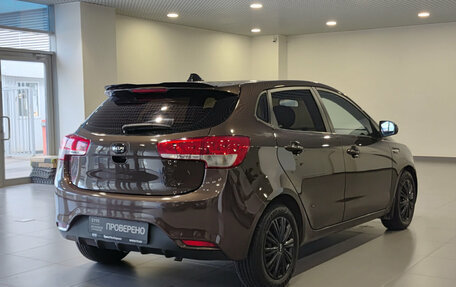 KIA Rio III рестайлинг, 2016 год, 900 000 рублей, 5 фотография