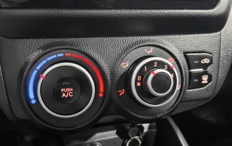 KIA Rio III рестайлинг, 2013 год, 600 000 рублей, 19 фотография