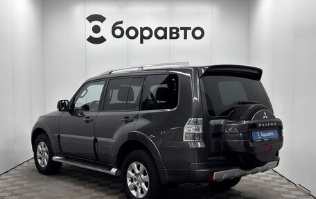 Mitsubishi Pajero IV, 2011 год, 2 150 000 рублей, 3 фотография