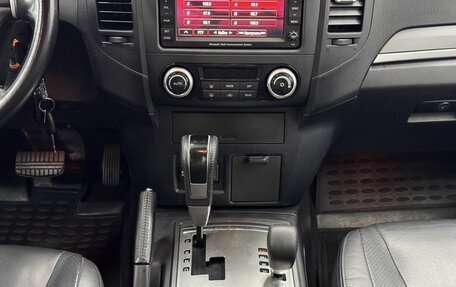 Mitsubishi Pajero IV, 2011 год, 2 150 000 рублей, 10 фотография