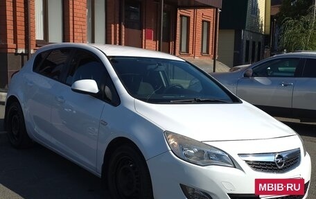 Opel Astra J, 2011 год, 600 000 рублей, 6 фотография