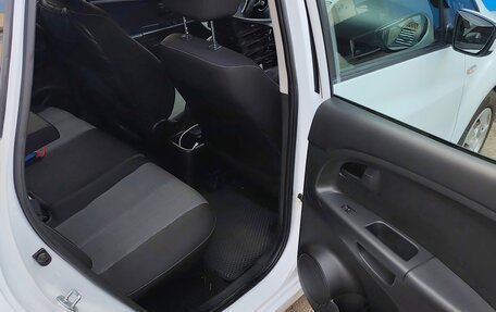 KIA Venga I, 2014 год, 650 000 рублей, 10 фотография