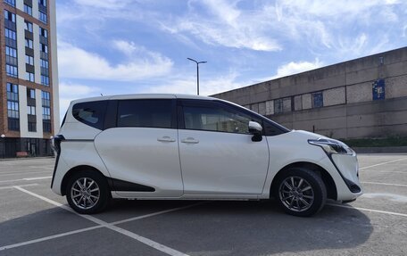 Toyota Sienta II, 2019 год, 1 370 000 рублей, 11 фотография