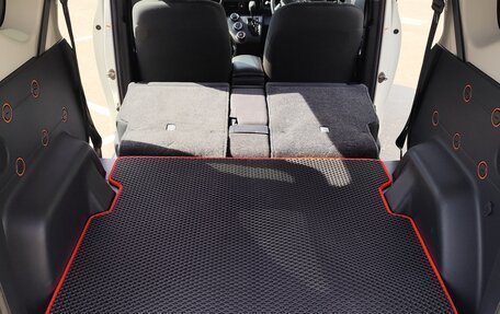 Toyota Sienta II, 2019 год, 1 370 000 рублей, 18 фотография