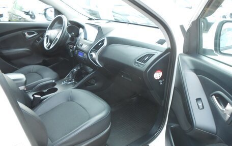 Hyundai ix35 I рестайлинг, 2012 год, 1 250 000 рублей, 13 фотография