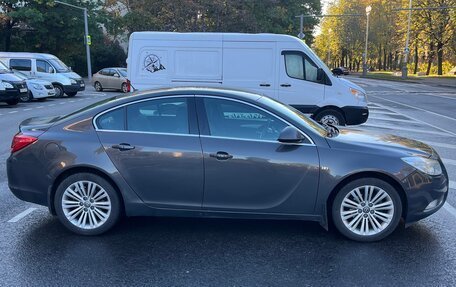 Opel Insignia II рестайлинг, 2013 год, 900 000 рублей, 2 фотография