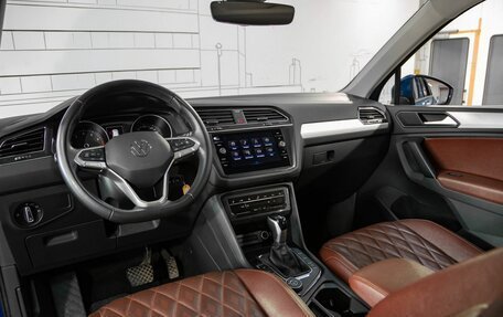 Volkswagen Tiguan II, 2022 год, 2 850 000 рублей, 13 фотография