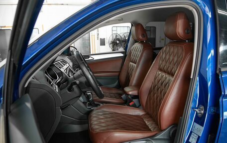 Volkswagen Tiguan II, 2022 год, 2 850 000 рублей, 14 фотография