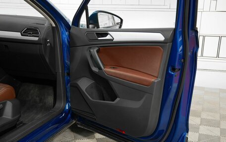 Volkswagen Tiguan II, 2022 год, 2 850 000 рублей, 28 фотография