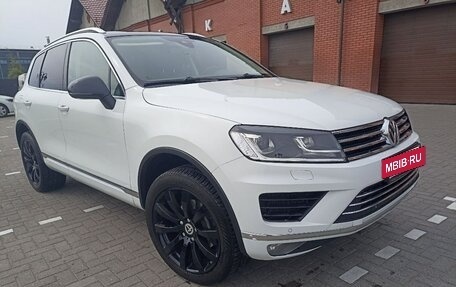 Volkswagen Touareg III, 2015 год, 2 630 000 рублей, 4 фотография