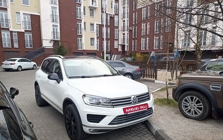 Volkswagen Touareg III, 2015 год, 2 630 000 рублей, 15 фотография