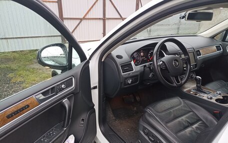 Volkswagen Touareg III, 2015 год, 2 630 000 рублей, 19 фотография
