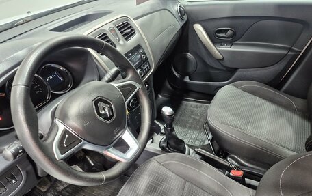 Renault Logan II, 2022 год, 1 090 000 рублей, 14 фотография